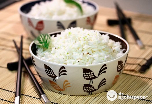 Cómo hacer arroz blanco, la receta para que quede suelto y perfecto