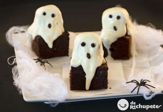 halloween ghost brownies