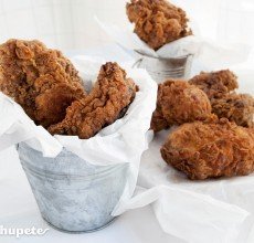 Pollo frito súper crujiente y sabroso estilo KFC