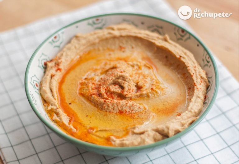 Hummus o crema de garbanzos. La receta tradicional y más fácil