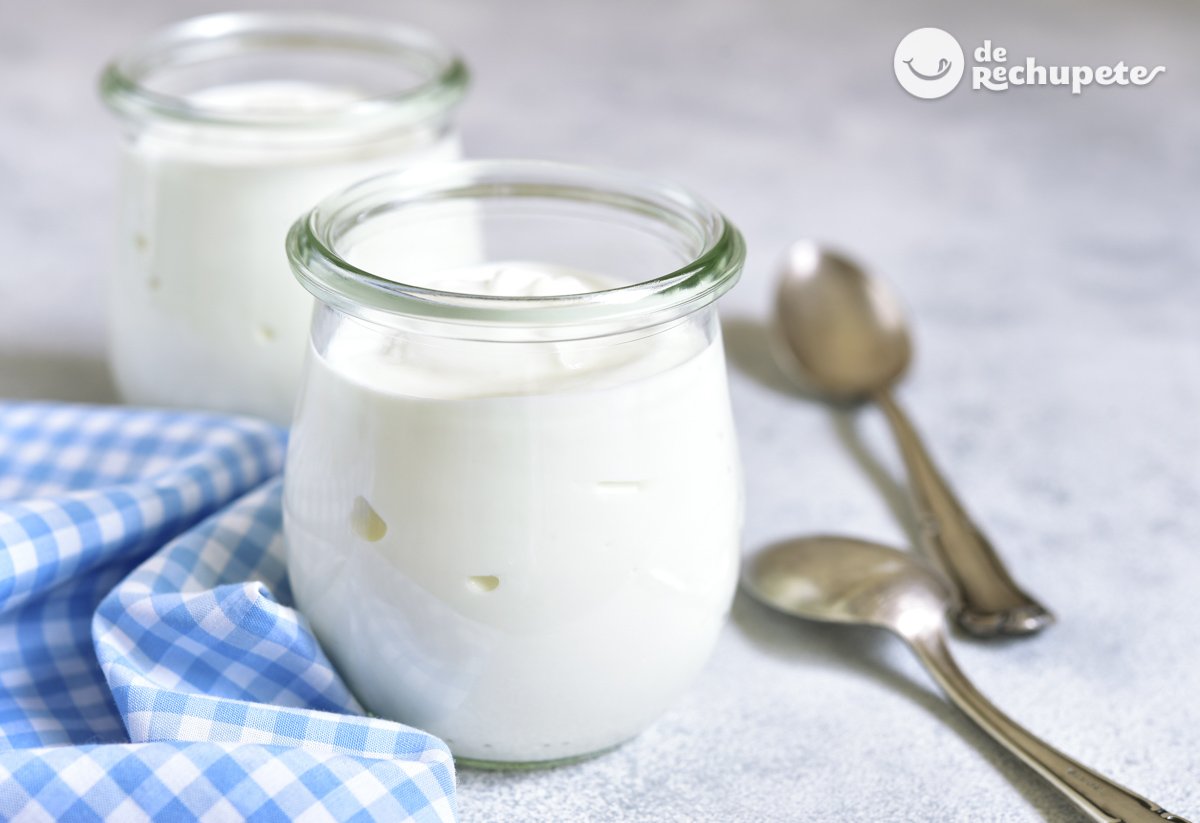 Cómo hacer yogur griego casero sin yogurtera, la receta más fácil