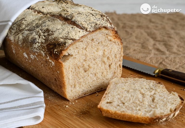 Pan rústico de trigo con masa madre