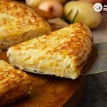 Tortilla de patatas española, la receta fácil que siempre triunfa
