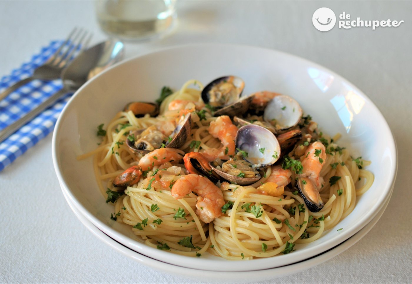 Top 60+ imagen receta espaguetis con marisco