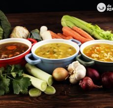 24 recetas de sopas caseras y tradicionales. Las mejores para combatir el frío