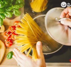Preparar los espaguetis, como si fueras italiano