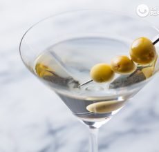 Dry Martini o Martini seco. Cóctel fácil en casa como el mismo James Bond