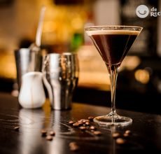 Espresso Martini ¿Qué es y cómo hacer este cóctel en casa?