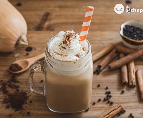 Pumpkin spice latte. Café de calabaza al estilo Starbucks