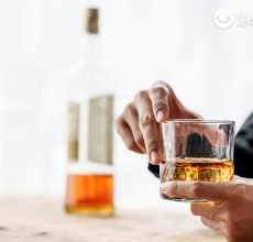 Whisky. Variedades, tipos, clasificación y los cócteles más famosos